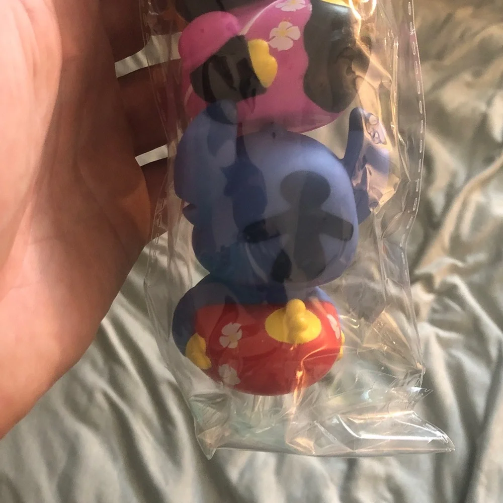 Disney Ducks Bath Toy Set - Mickey, Minnie, Stitch